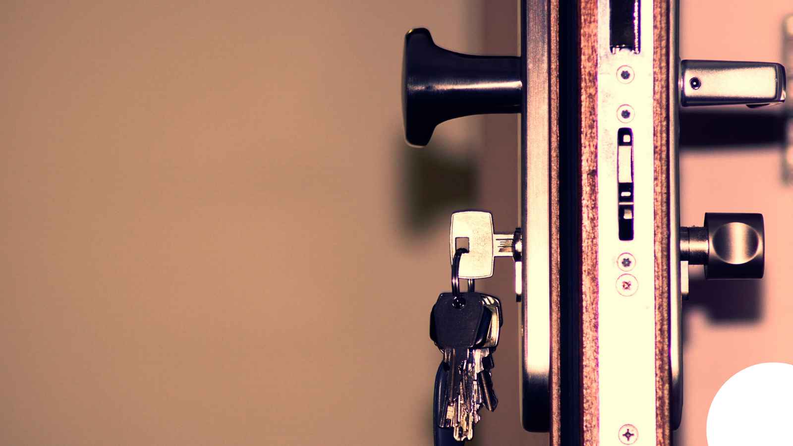 Locksmith in Madison, AL — Safe Installation Madison Locksmith in Madison, AL — Safe Installation Madison
